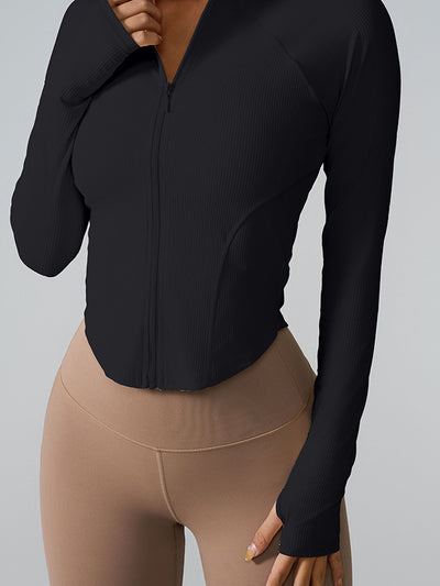 Shape & Shield – Wrap Warmth with a Curved Fit